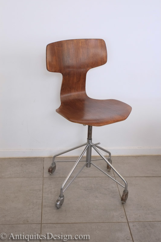 chaise jacobsen fritz hansen hammer 3103